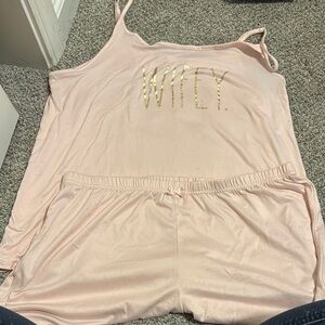 Women's Pink Sleepwear Set Rae Dunn Wifey